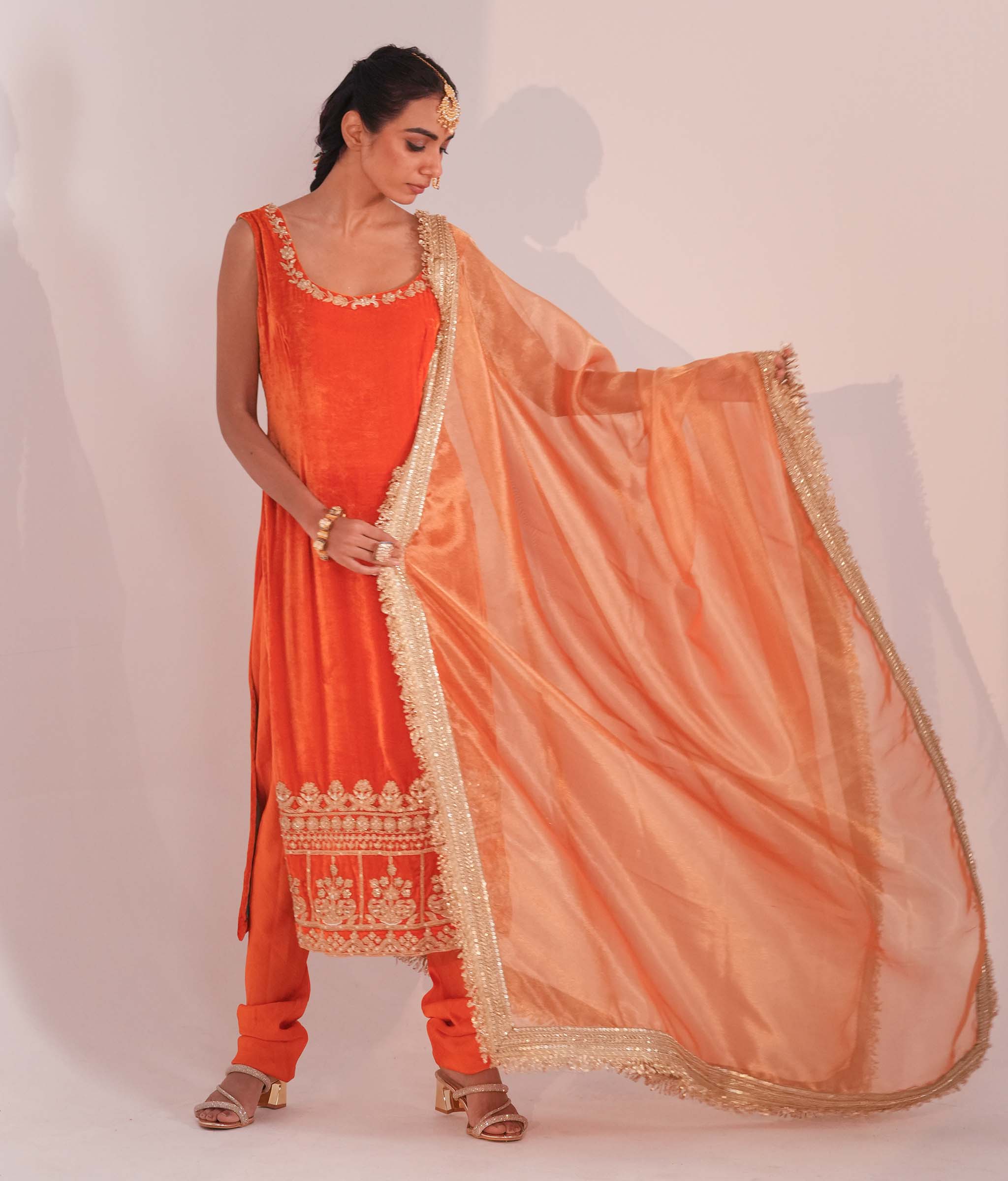 Shaam-e-Kesariya Suit Set