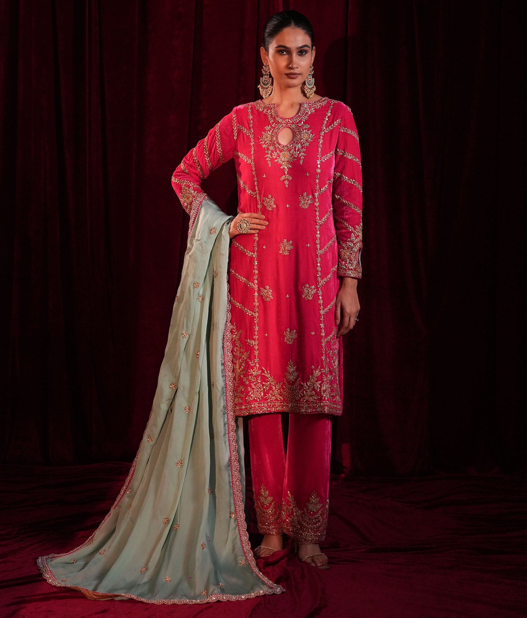 Rivayat Rani Suit Set