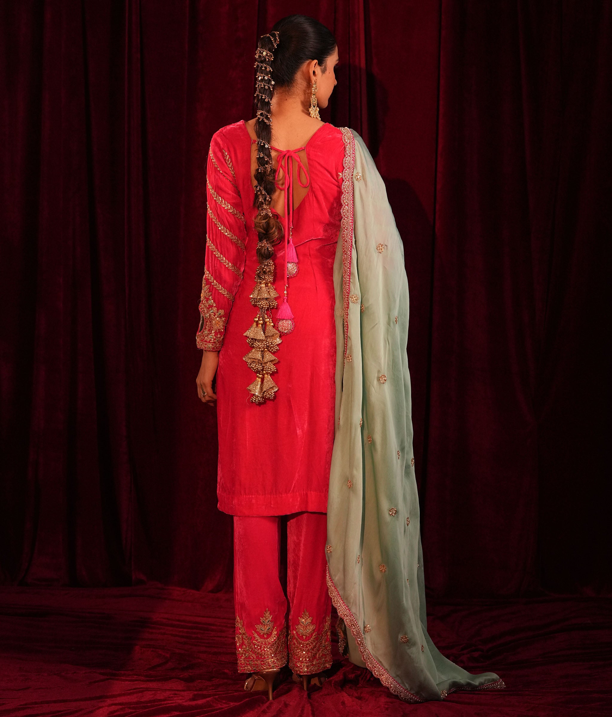 Rivayat Rani Suit Set