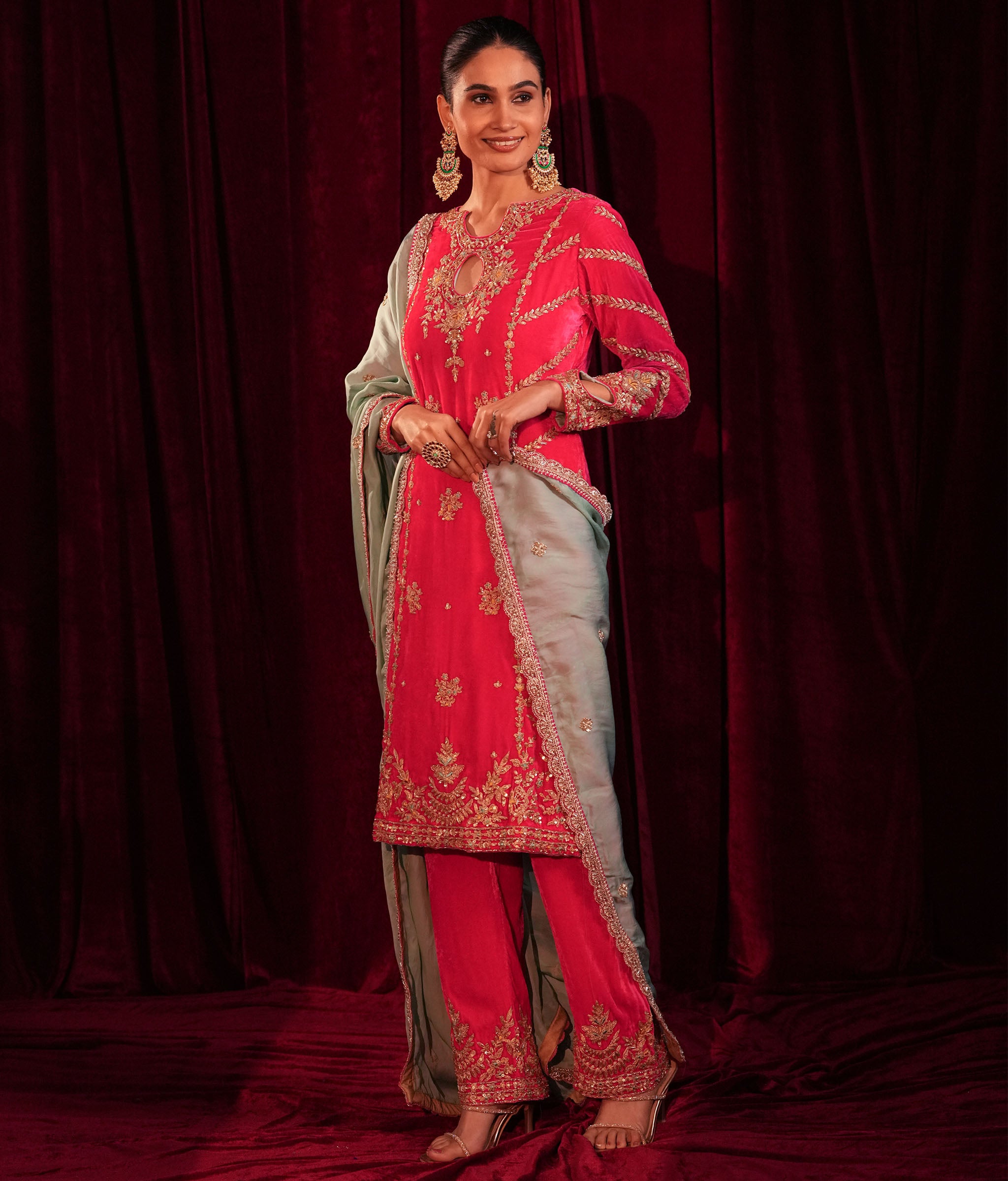 Rivayat Rani Suit Set